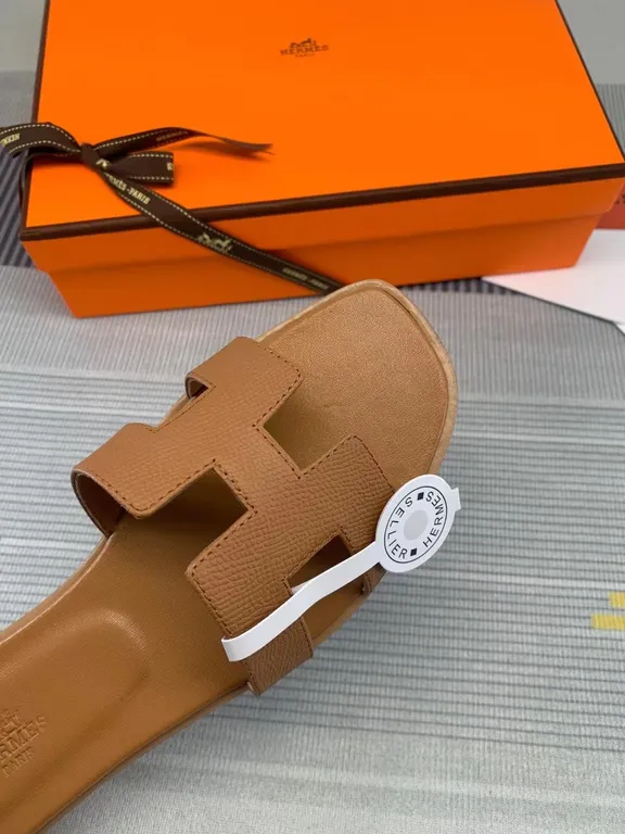 Hermes Shoe 